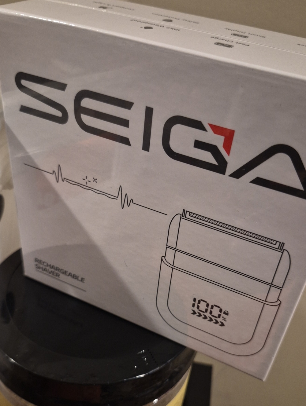 SEIGA Rechargeable Electric Shaver - New